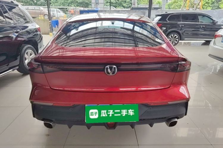 Used CHANGAN UNI-V 2022 1.5T Prestige Version Rear