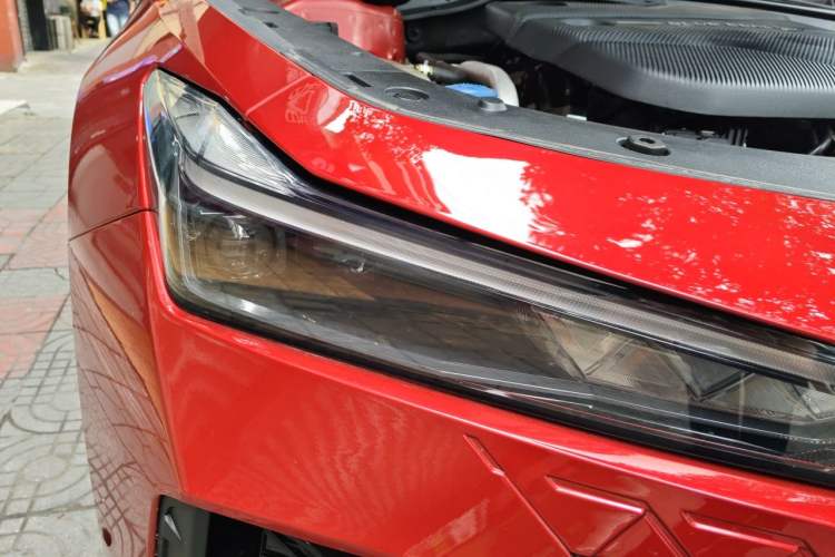 Used CHANGAN UNI-V 2022 1.5T Sport Edition Right Front Headlight