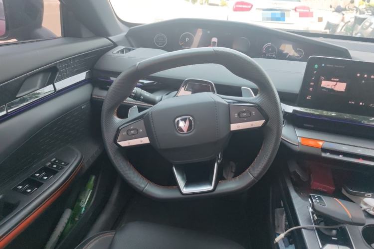 Used CHANGAN UNI-V 2022 1.5T Smart Navigation Version Steering Wheel