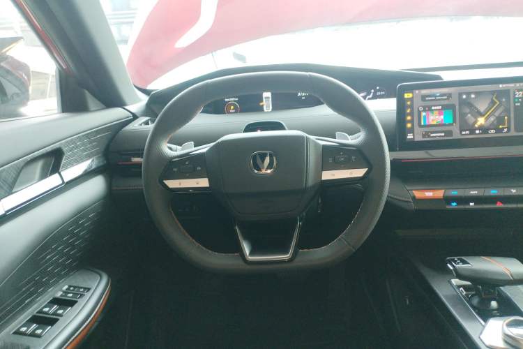 Used CHANGAN UNI-V 2022 1.5T Prestige Version Steering Wheel