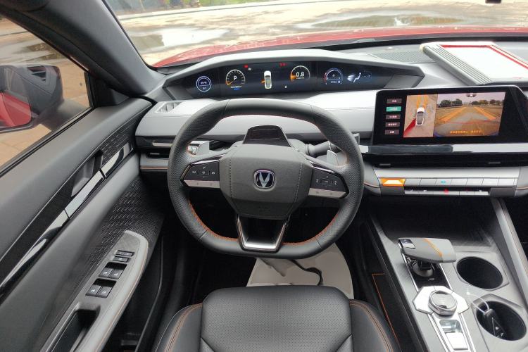 Used CHANGAN UNI-V 2022 1.5T Smart Navigation Version Steering Wheel