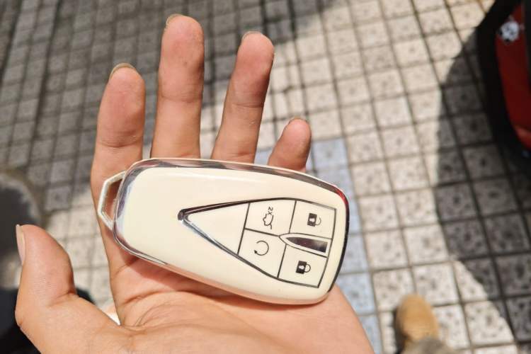 Used CHANGAN UNI-V 2022 1.5T Sport Edition Vehicle Key