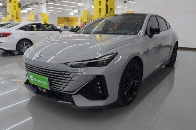 Used CHANGAN UNI-V 2022 1.5T Prestige Version
