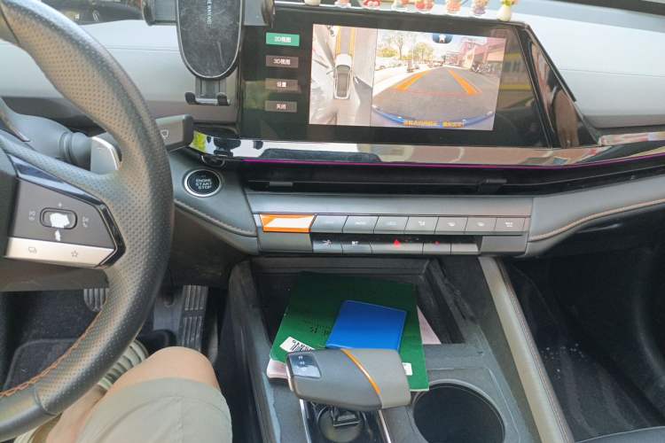 Used CHANGAN UNI-V 2022 1.5T Prestige Version Audio And AC Panel