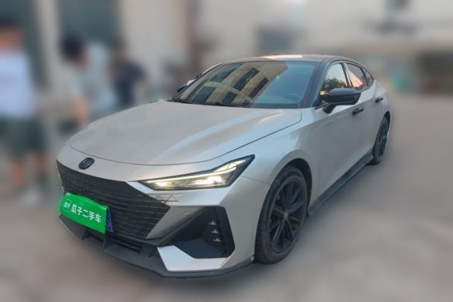 Used CHANGAN UNI-V 2022 1.5T Prestige Version