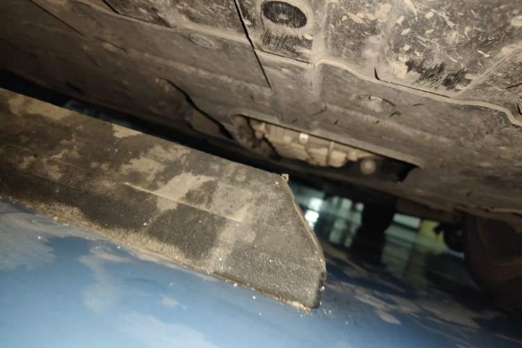 Used CHANGAN UNI-V 2022 1.5T Prestige Version Chassis Front