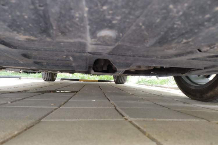 Used CHANGAN UNI-V 2022 1.5T Prestige Version Chassis Front