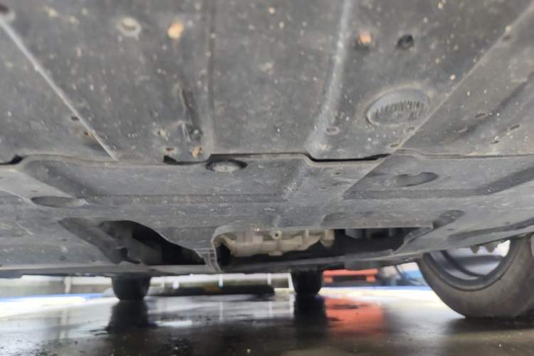 Used CHANGAN UNI-V 2022 1.5T Prestige Version Chassis Front