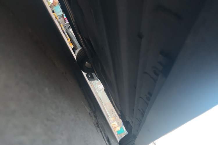 Used CHANGAN UNI-V 2022 1.5T Prestige Version Chassis Front Left