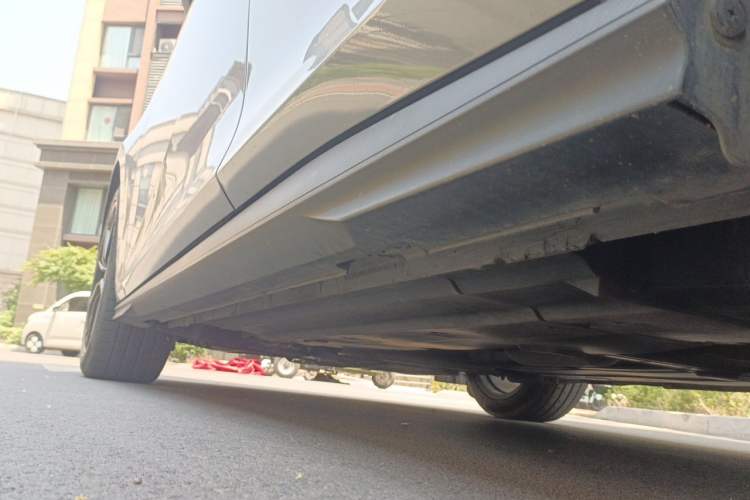 Used CHANGAN UNI-V 2022 1.5T Prestige Version Chassis Front Left