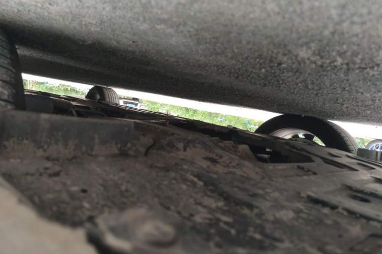 Used CHANGAN UNI-V 2022 1.5T Sport Edition Chassis Front Left