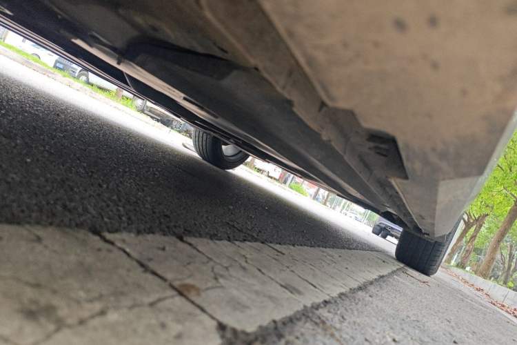 Used CHANGAN UNI-V 2022 1.5T Prestige Version Chassis Front Left