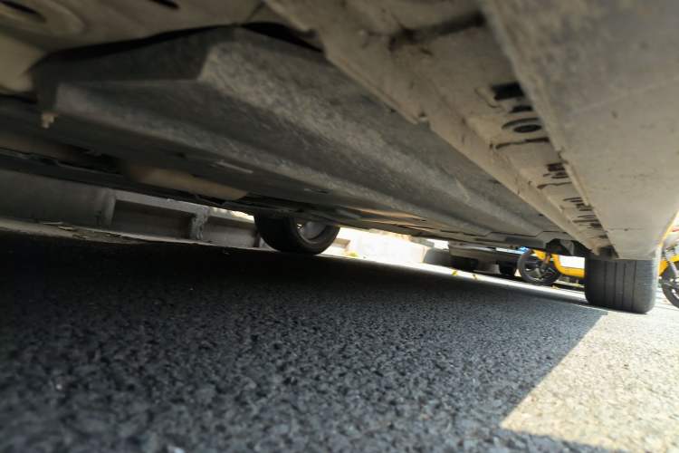 Used CHANGAN UNI-V 2022 1.5T Sport Edition Chassis Front Left