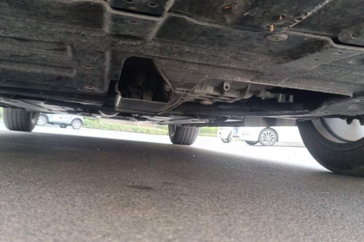 Used CHANGAN UNI-V 2022 1.5T Prestige Version Chassis Front
