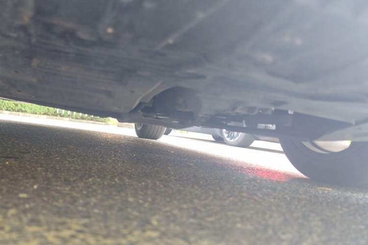 Used CHANGAN UNI-V 2022 1.5T Smart Navigation Version Chassis Front