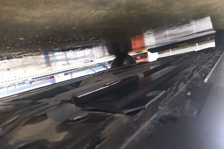 Used CHANGAN UNI-V 2022 1.5T Prestige Version Chassis Front Right