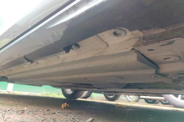 Used CHANGAN UNI-V 2022 1.5T Prestige Version Chassis Front Right