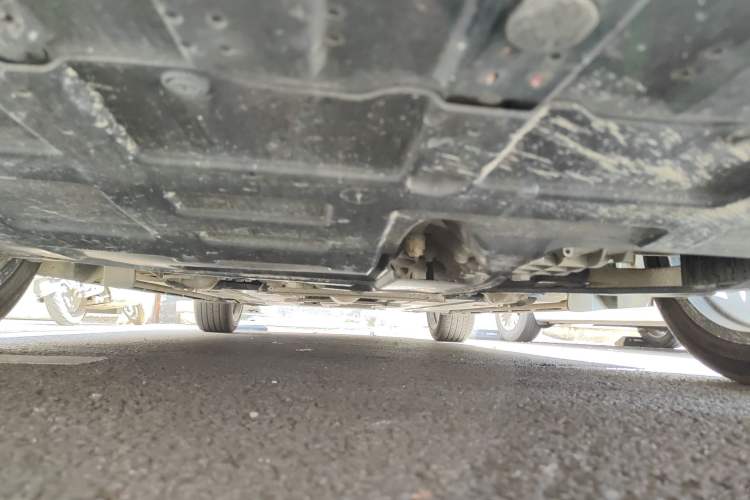 Used CHANGAN UNI-V 2022 1.5T Prestige Version Chassis Front