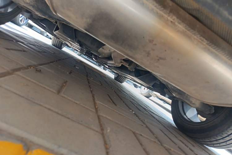 Used CHANGAN UNI-V 2022 1.5T Prestige Version Chassis Rear