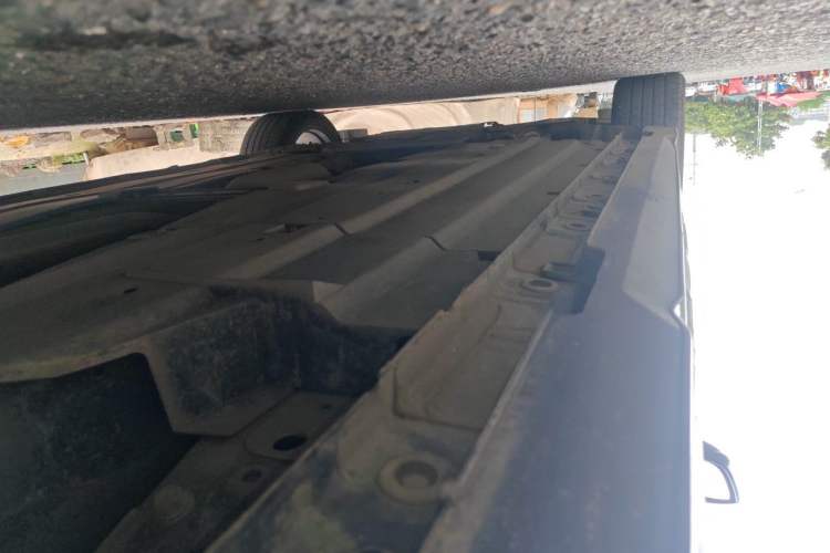 Used CHANGAN UNI-V 2022 1.5T Prestige Version Chassis Rear Left
