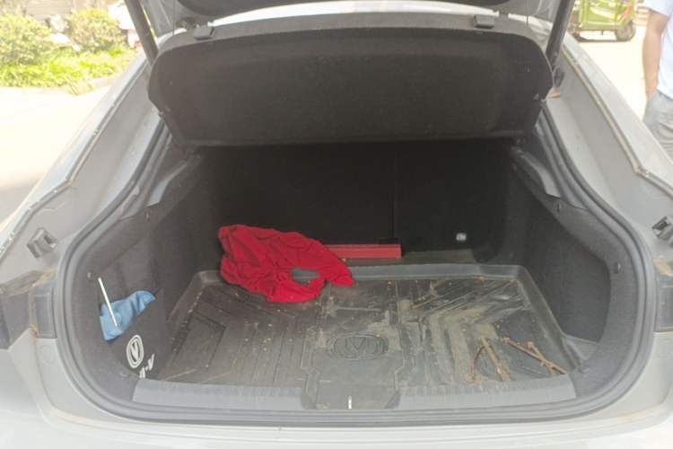Used CHANGAN UNI-V 2022 1.5T Prestige Version Chassis Rear Left