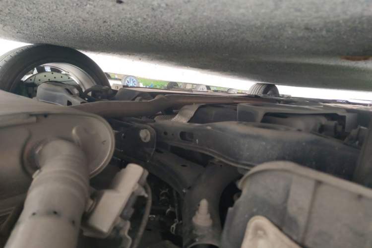 Used CHANGAN UNI-V 2022 1.5T Sport Edition Chassis Rear Left