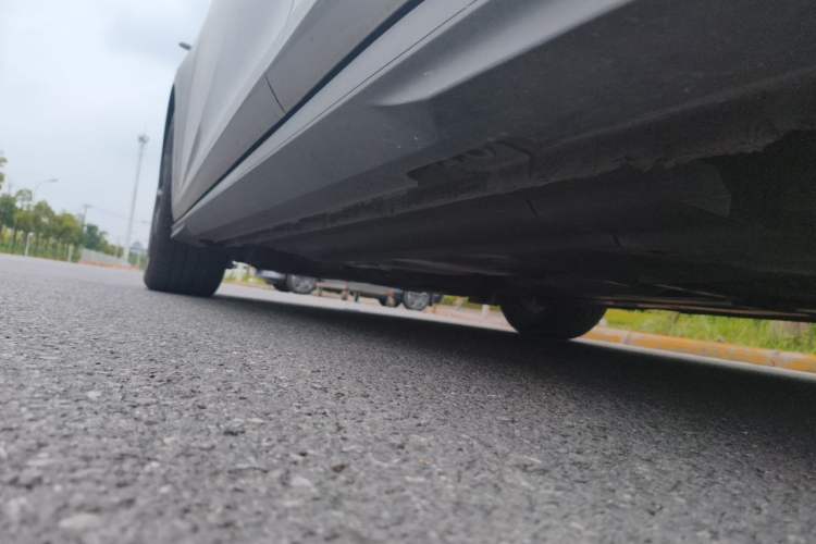 Used CHANGAN UNI-V 2022 1.5T Prestige Version Chassis Rear Left