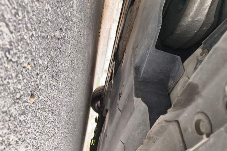 Used CHANGAN UNI-V 2022 1.5T Prestige Version Chassis Rear Right