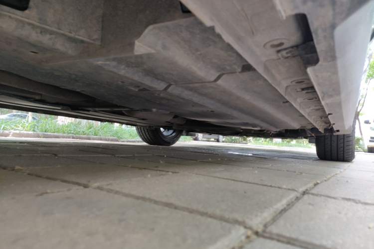 Used CHANGAN UNI-V 2022 1.5T Prestige Version Chassis Rear Right