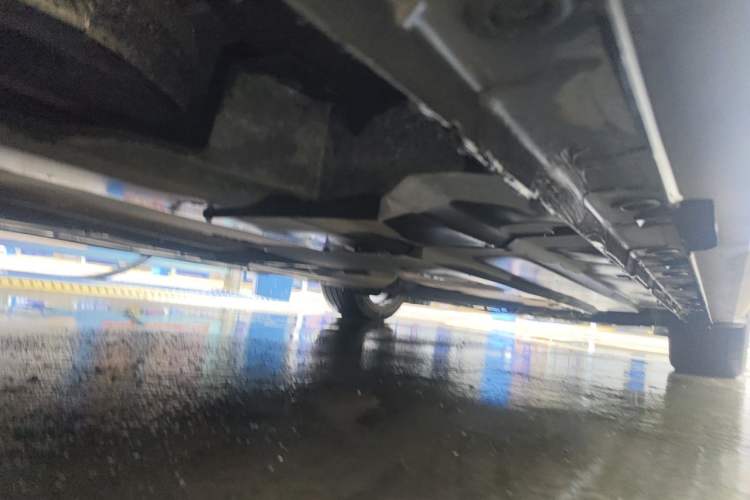 Used CHANGAN UNI-V 2022 1.5T Prestige Version Chassis Rear Right