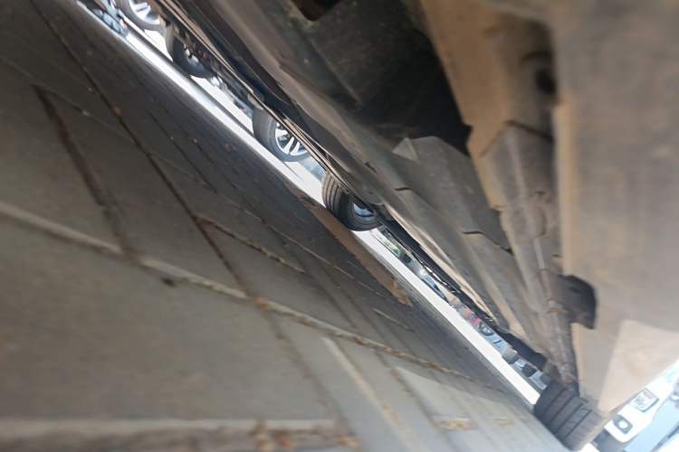 Used CHANGAN UNI-V 2022 1.5T Prestige Version Chassis Rear Right