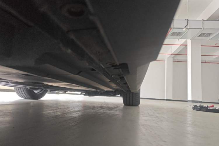 Used CHANGAN UNI-V 2022 1.5T Smart Navigation Version Chassis Rear Right
