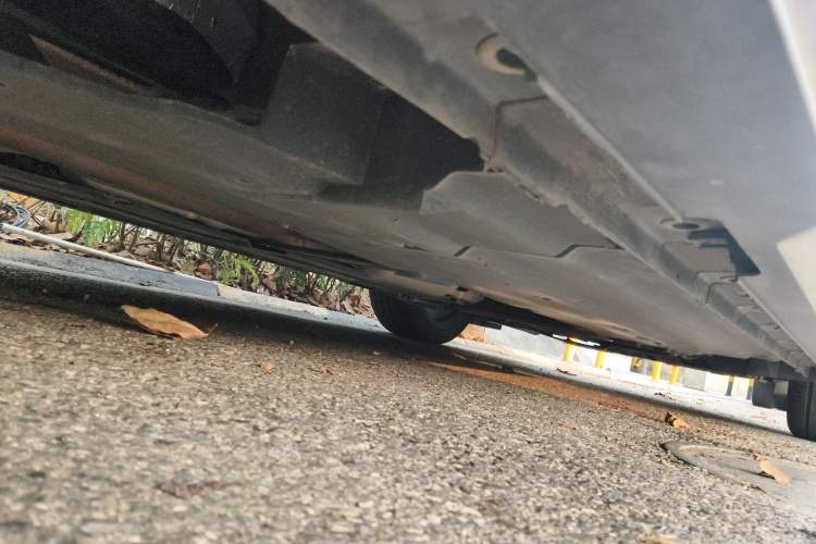 Used CHANGAN UNI-V 2022 1.5T Prestige Version Chassis Rear Right