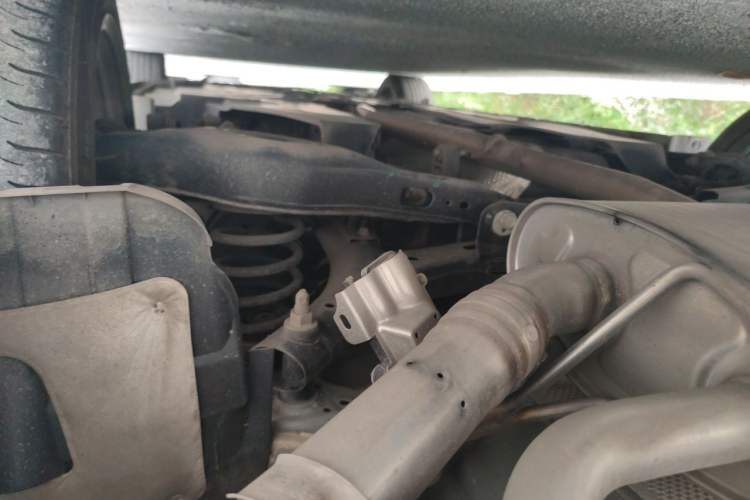 Used CHANGAN UNI-V 2022 1.5T Sport Edition Chassis Rear Right