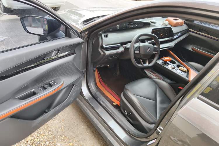 Used CHANGAN UNI-V 2022 1.5T Prestige Version Driver Seat