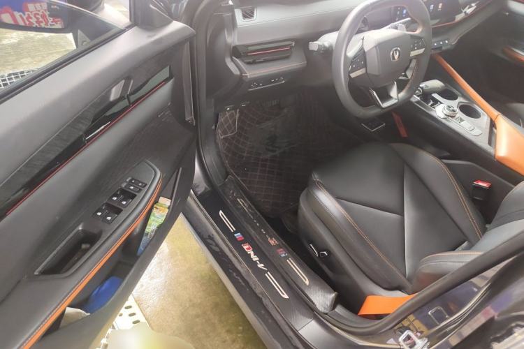 Used CHANGAN UNI-V 2022 1.5T Prestige Version Driver Seat