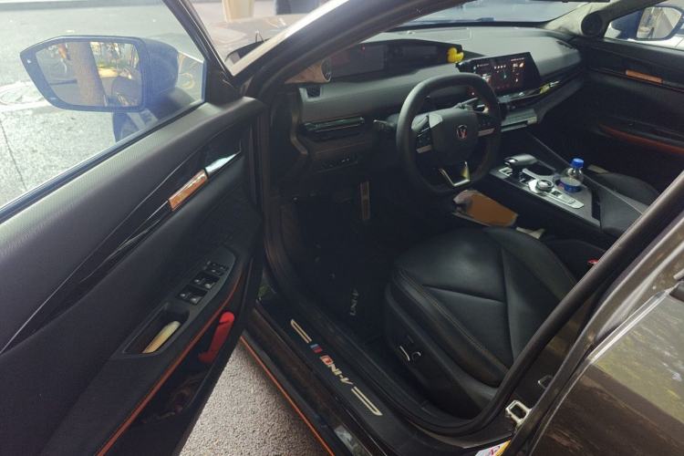 Used CHANGAN UNI-V 2022 1.5T Sport Edition Driver Seat