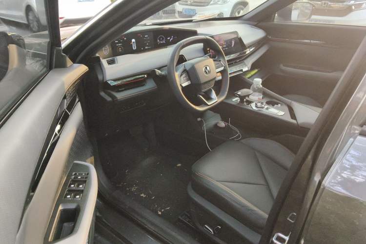 Used CHANGAN UNI-V 2022 1.5T Prestige Version Driver Seat