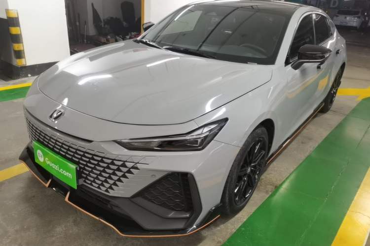 Used CHANGAN UNI-V 2022 2.0T Leading-Speed Edition Guazi used car, China used car export, Used car for sale, Used cars, Cheapest cars for sale