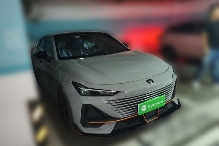 Used CHANGAN UNI-V 2022 1.5T Sport Edition Exterior 2