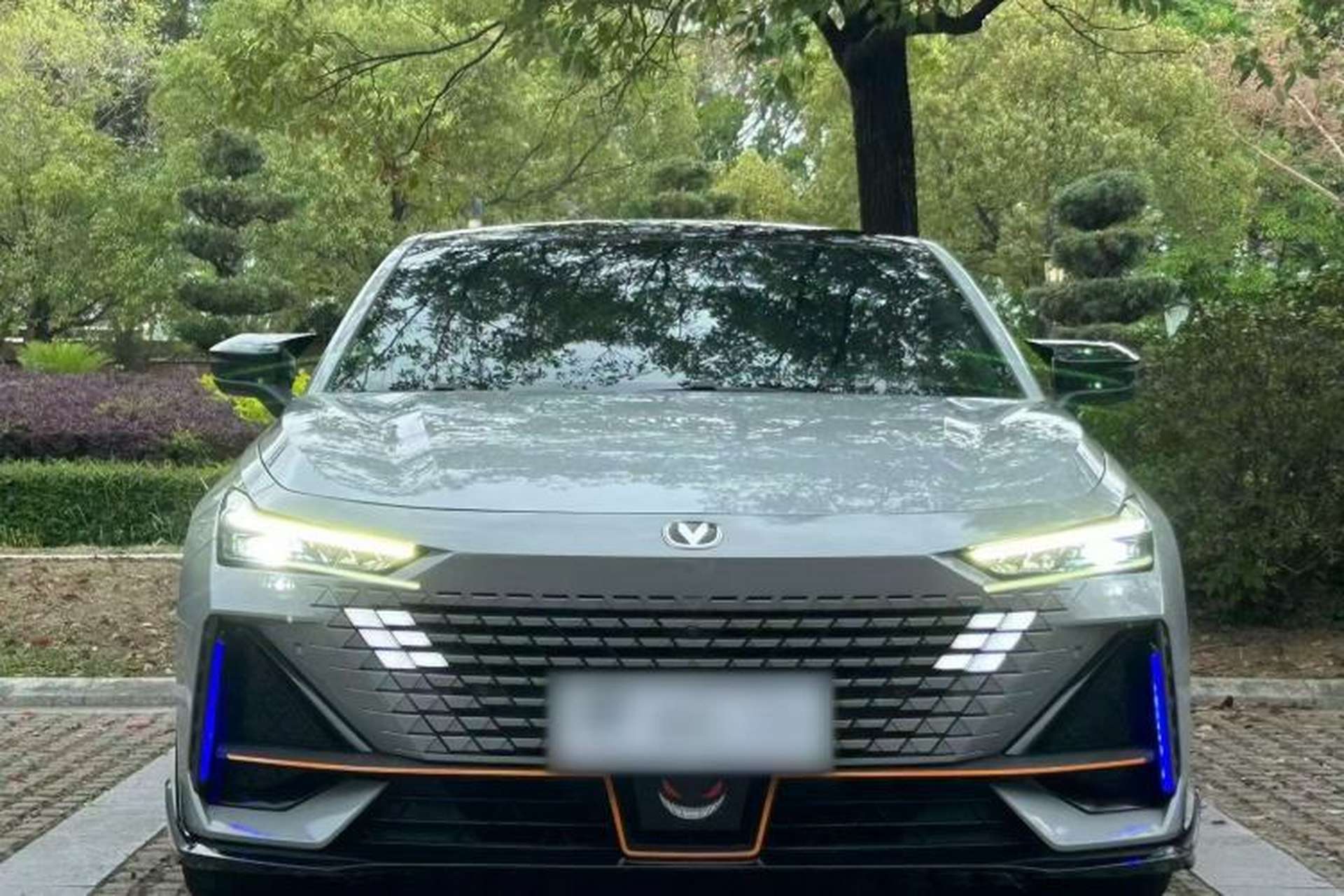 Used CHANGAN UNI-V 2022 1.5T Sport Edition Exterior 2