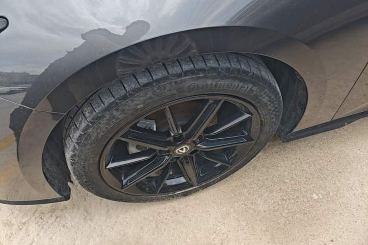 Used CHANGAN UNI-V 2022 1.5T Prestige Version Exterior 2