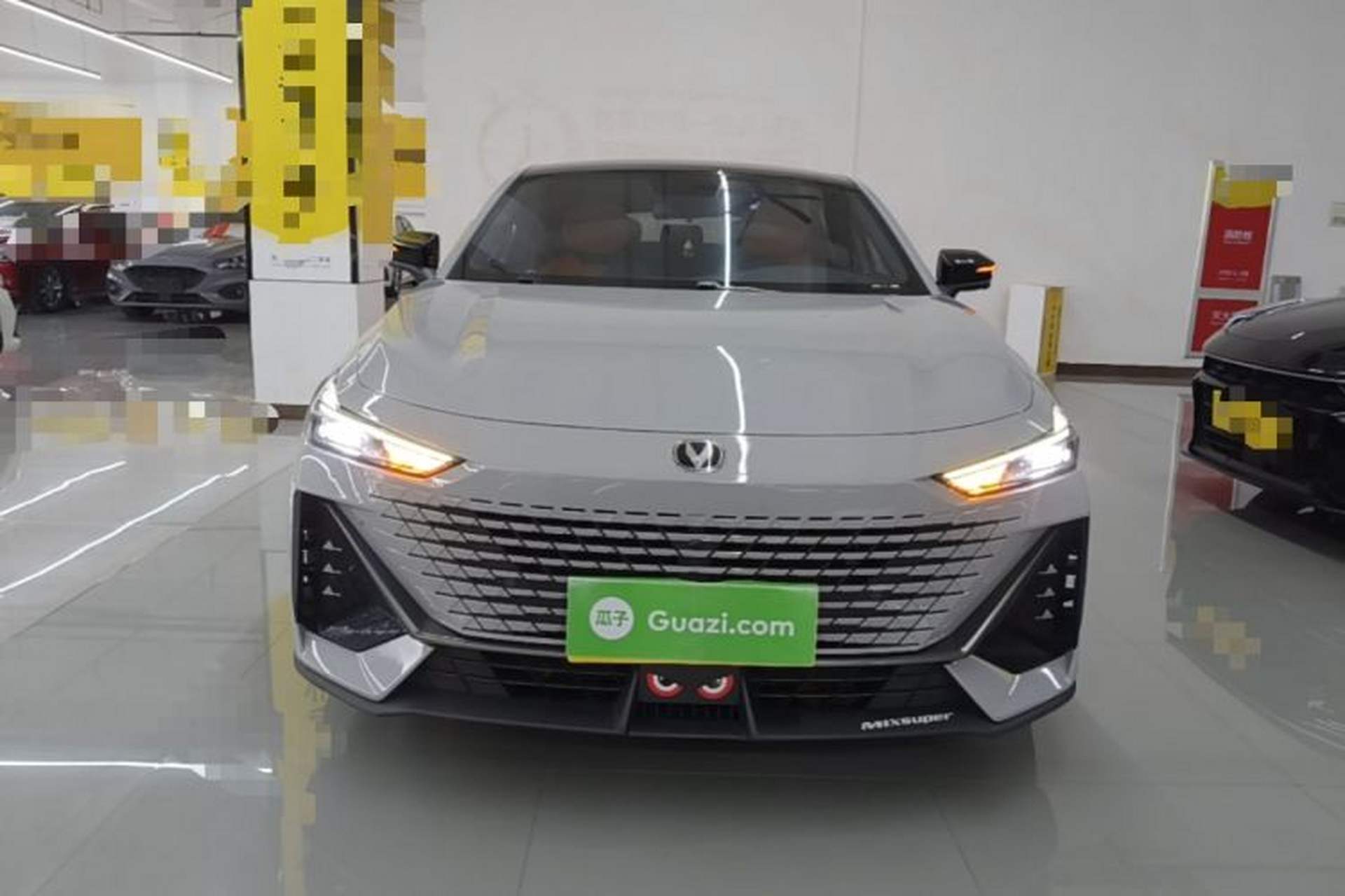 Used CHANGAN UNI-V 2022 1.5T Prestige Version Front
