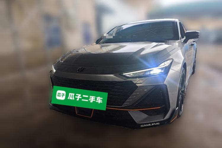 Used CHANGAN UNI-V 2022 1.5T Sport Edition Front