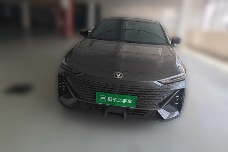 Used CHANGAN UNI-V 2022 1.5T Smart Navigation Version Front