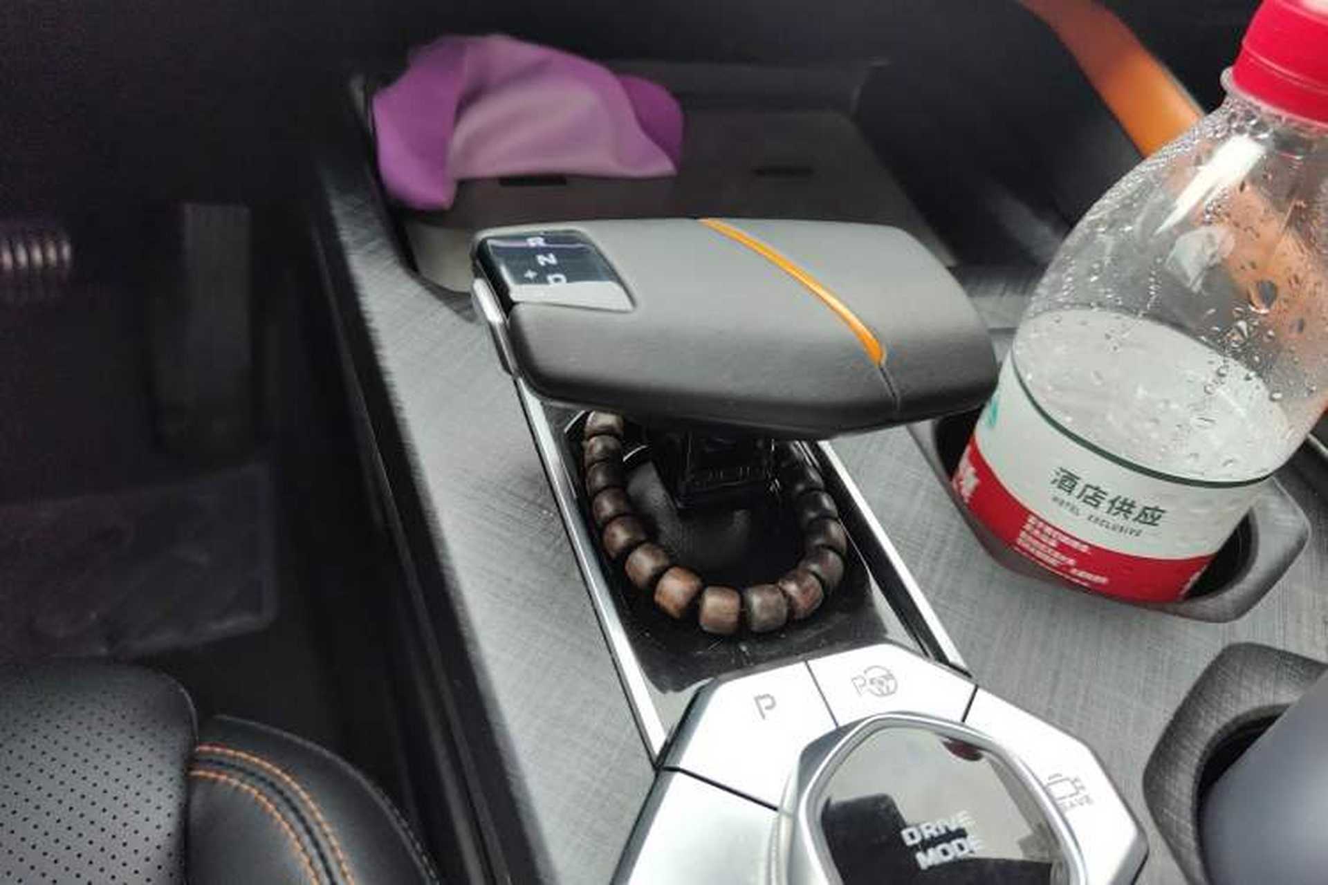 Used CHANGAN UNI-V 2022 1.5T Smart Navigation Version Gear Lever