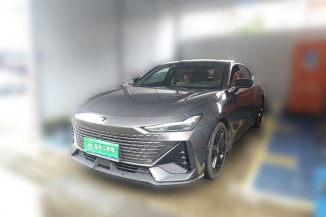 Used CHANGAN UNI-V 2022 1.5T Prestige Version