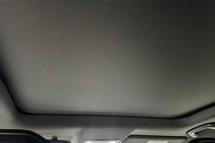 Used CHANGAN UNI-V 2022 1.5T Prestige Version Headliner