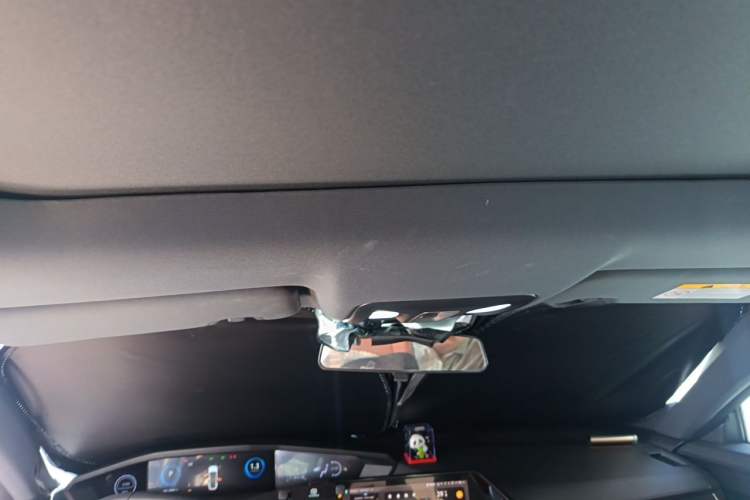 Used CHANGAN UNI-V 2022 1.5T Prestige Version Headliner