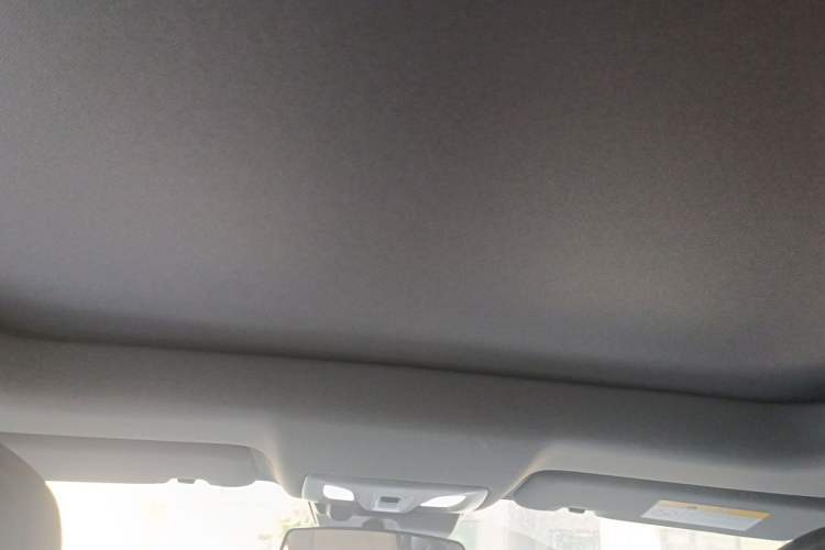 Used CHANGAN UNI-V 2022 1.5T Prestige Version Headliner